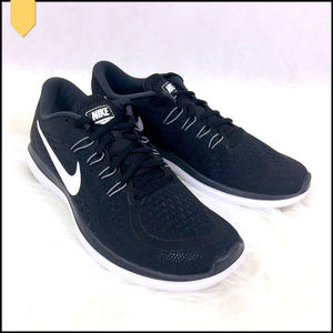 NWT✨NIKE Flex 2017 RN Women’s